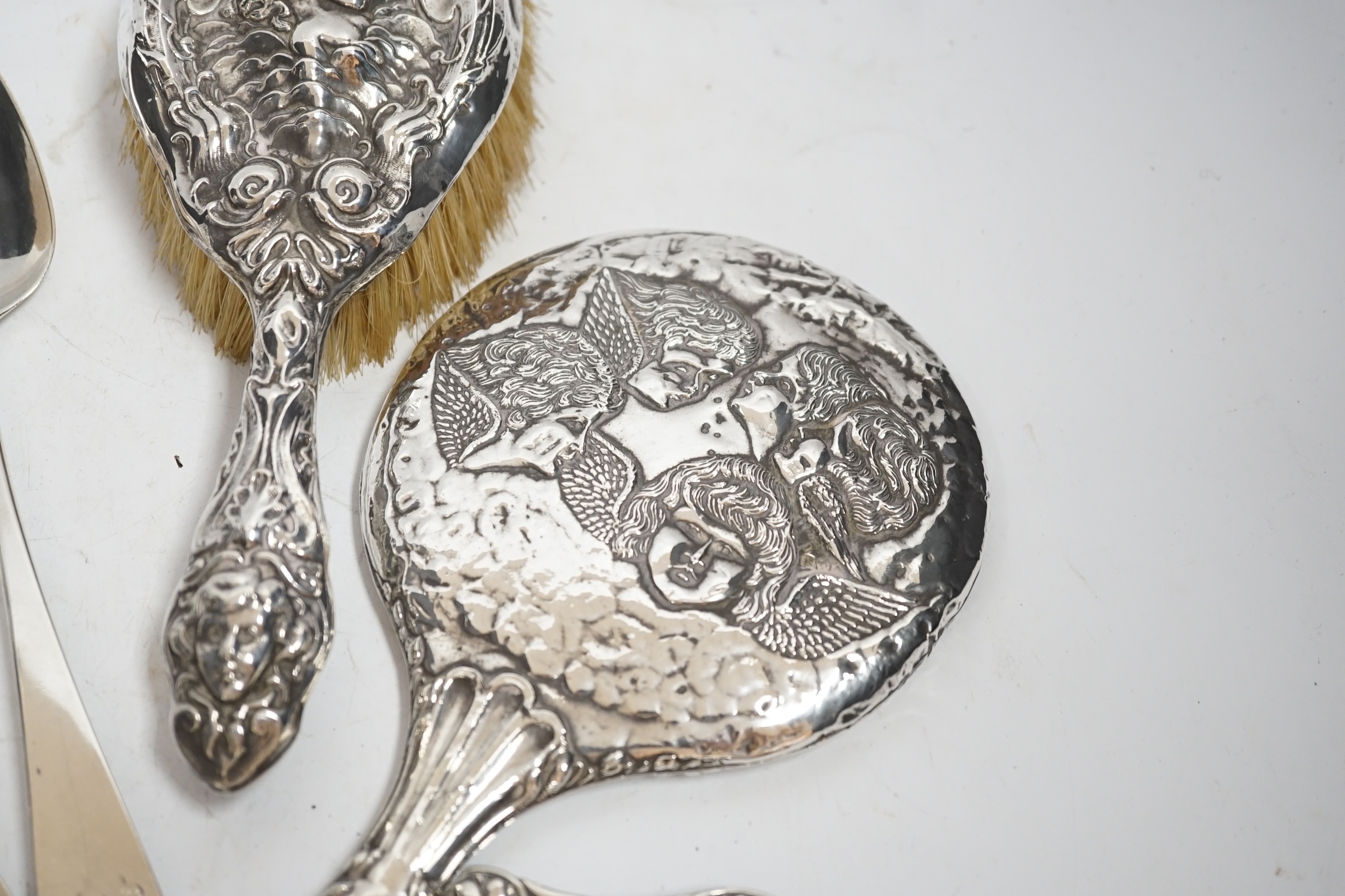 Sundry silver including a pair of George III silver Old English pattern table spoons, by Peter & William Bateman, a novelty silver ring-holder modelled as a scarecrow, a pair of grape shears, cockerel seal, small Mr. Pun